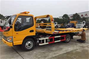 户县哪里有拖车服务